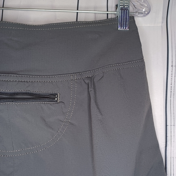 Athleta gray skort Size 6 - Picture 8 of 12